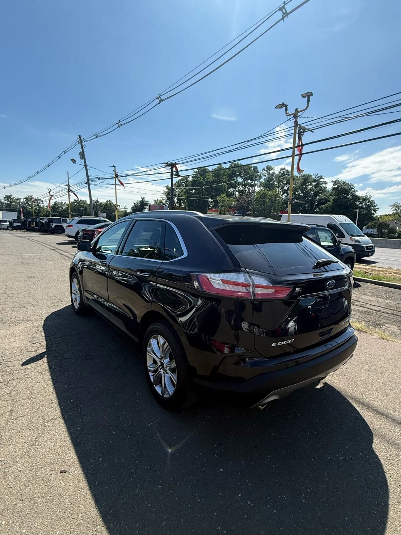 Used 2020 Ford Edge Titanium image 7