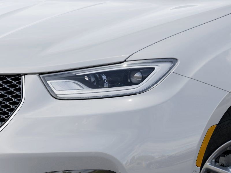 New 2026 Chrysler Pacifica Select FWD image 10