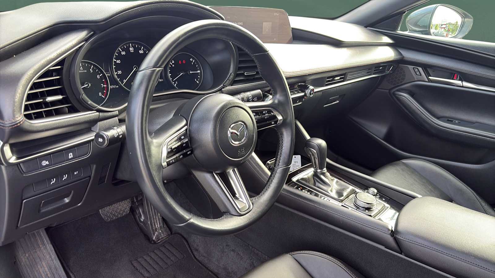 Used 2024 MAZDA MAZDA3 s FWD image 12
