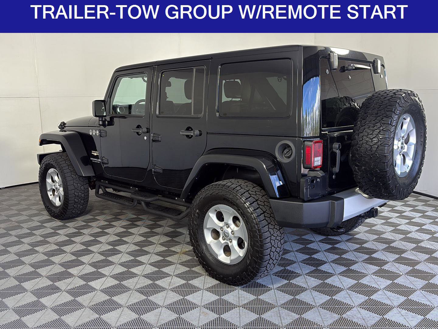 Used 2015 Jeep Wrangler Unlimited Sahara w/ Connectivity Group image 7