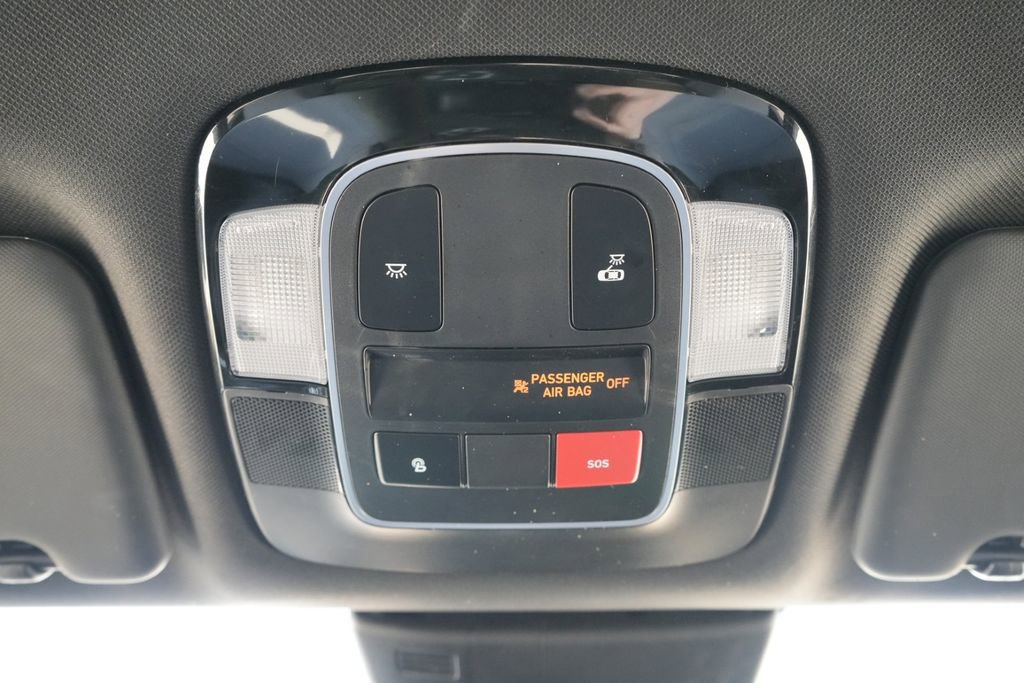 Certified 2024 Hyundai Santa Cruz SEL image 17