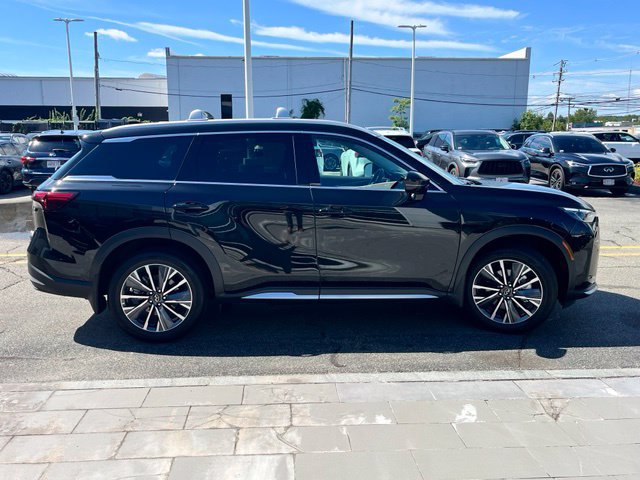 Certified 2026 INFINITI QX60 Luxe w/ Cargo Package AWD/4WD image 7