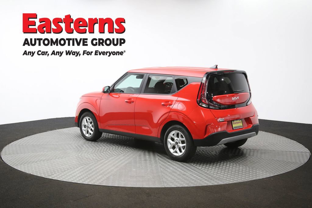 Used 2025 Kia Soul LX w/ LX Technology Package image 63