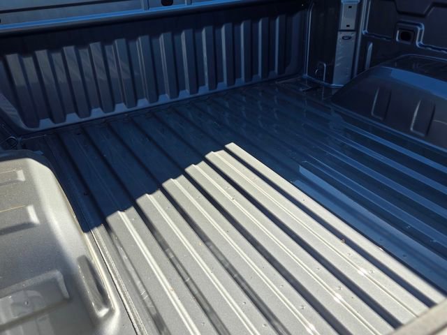 New 2026 GMC Sierra 1500 SLT w/ SLT Premium Package image 6