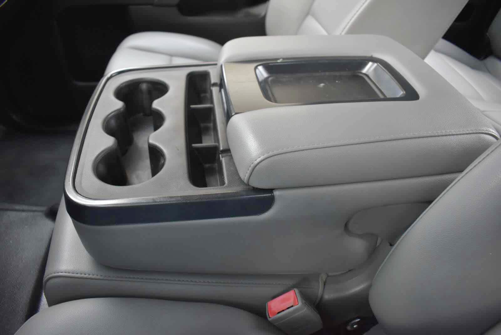 Used 2018 Chevrolet Silverado 3500 W/T RWD image 20