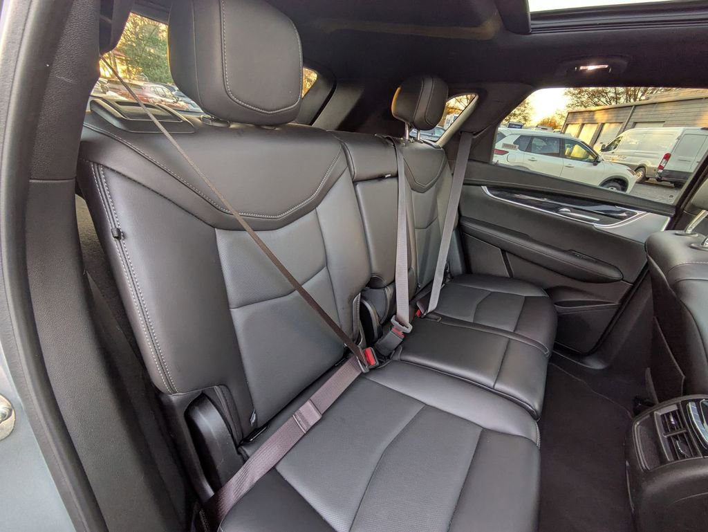 Used 2024 Cadillac XT5 Premium Luxury image 29