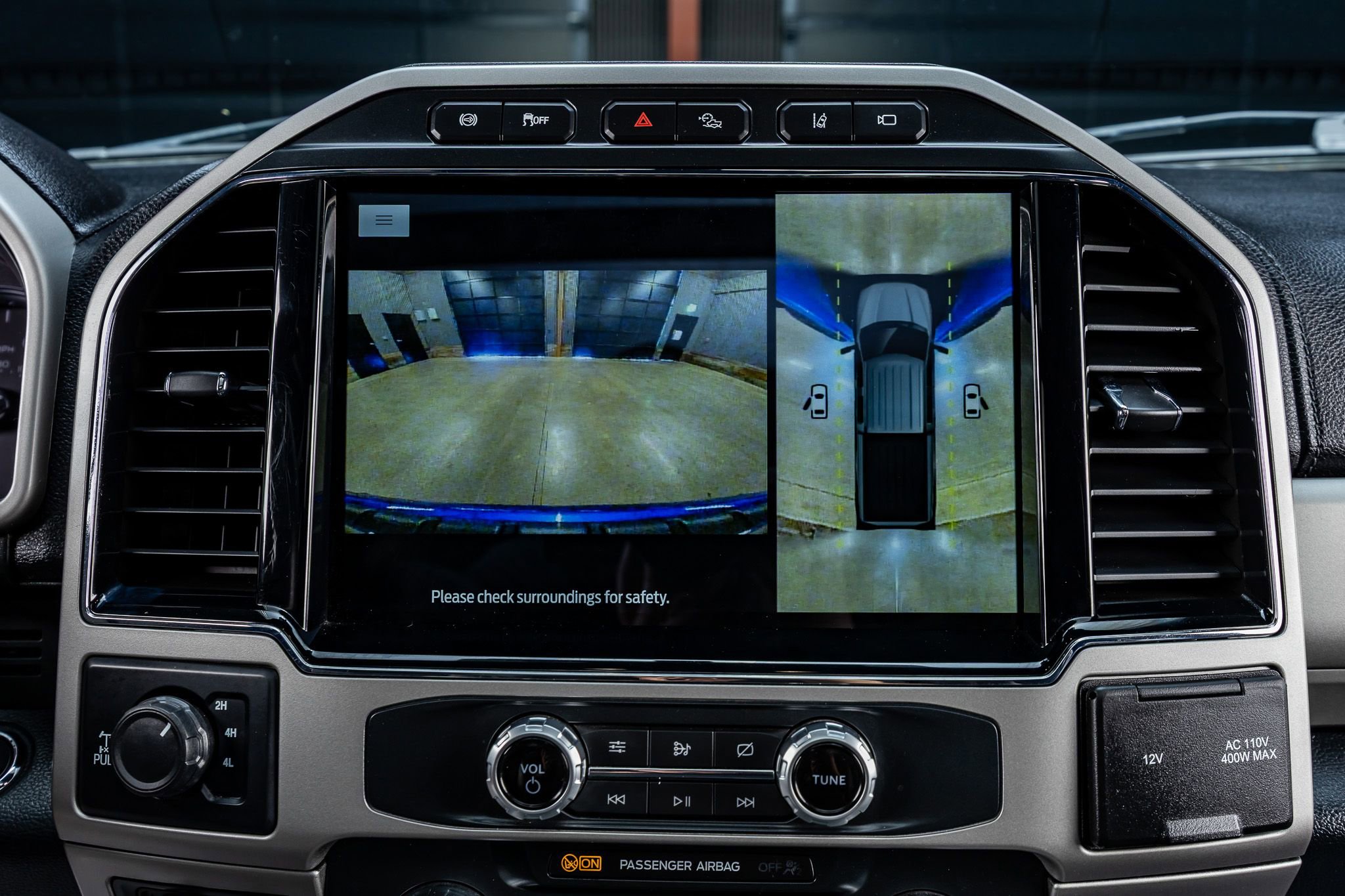 Used 2022 Ford F250 Lariat w/ Tremor Off-Road Package image 24