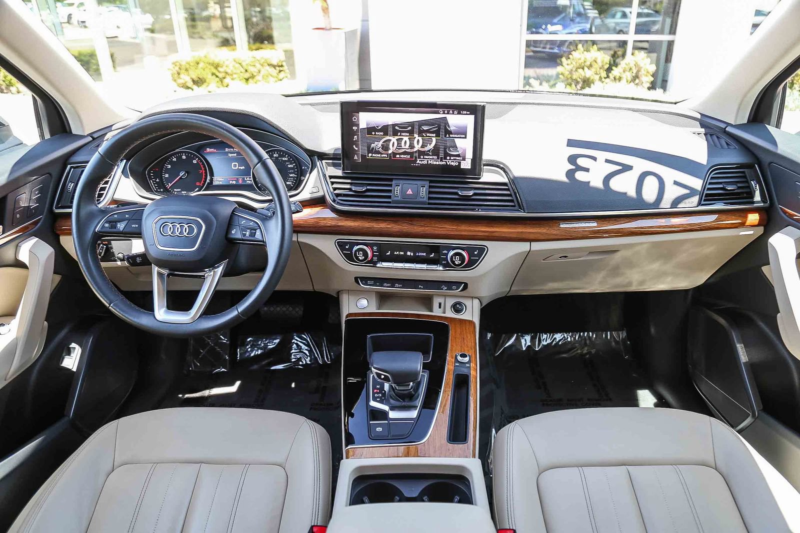 Certified 2023 Audi Q5 Premium w/ Convenience Package AWD/4WD image 14