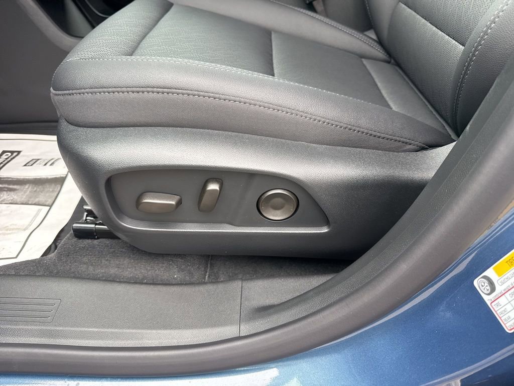 New 2026 Chevrolet Equinox LT w/ Convenience Package II image 20