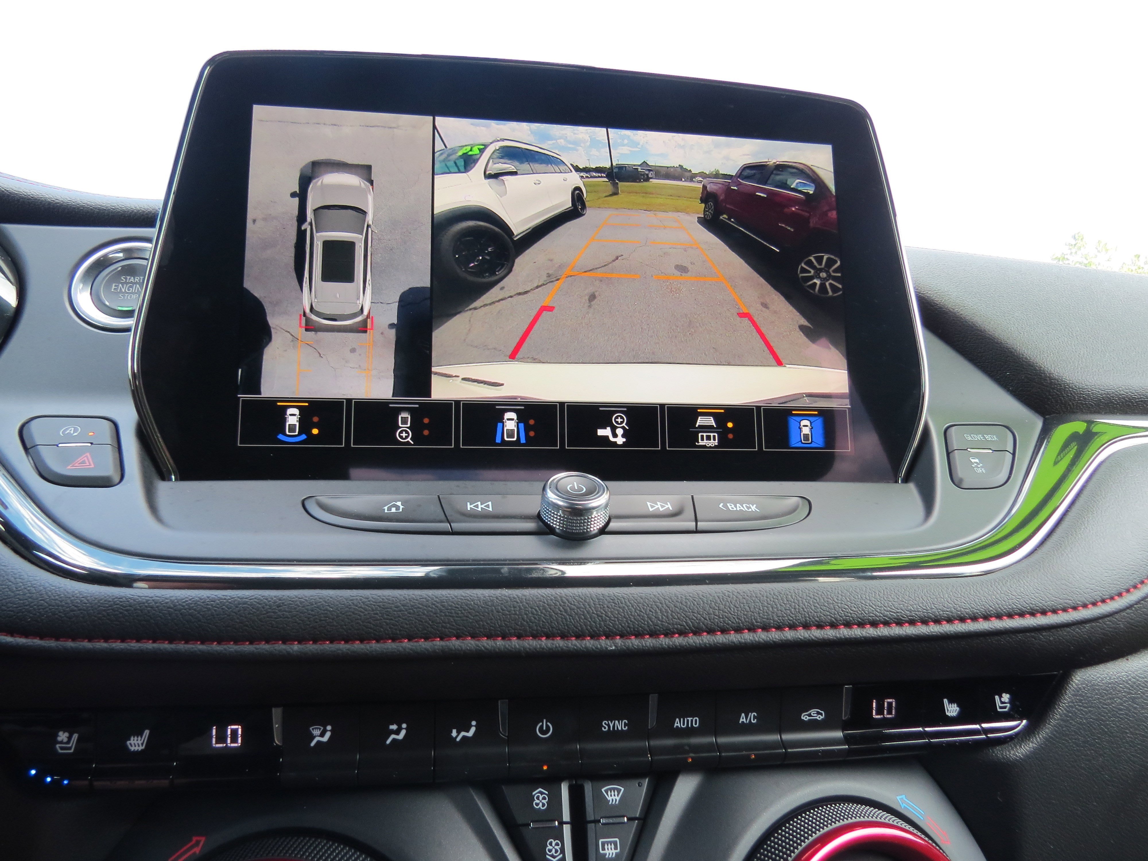 Certified 2023 Chevrolet Blazer RS w/ Driver Confidence II Package image 26