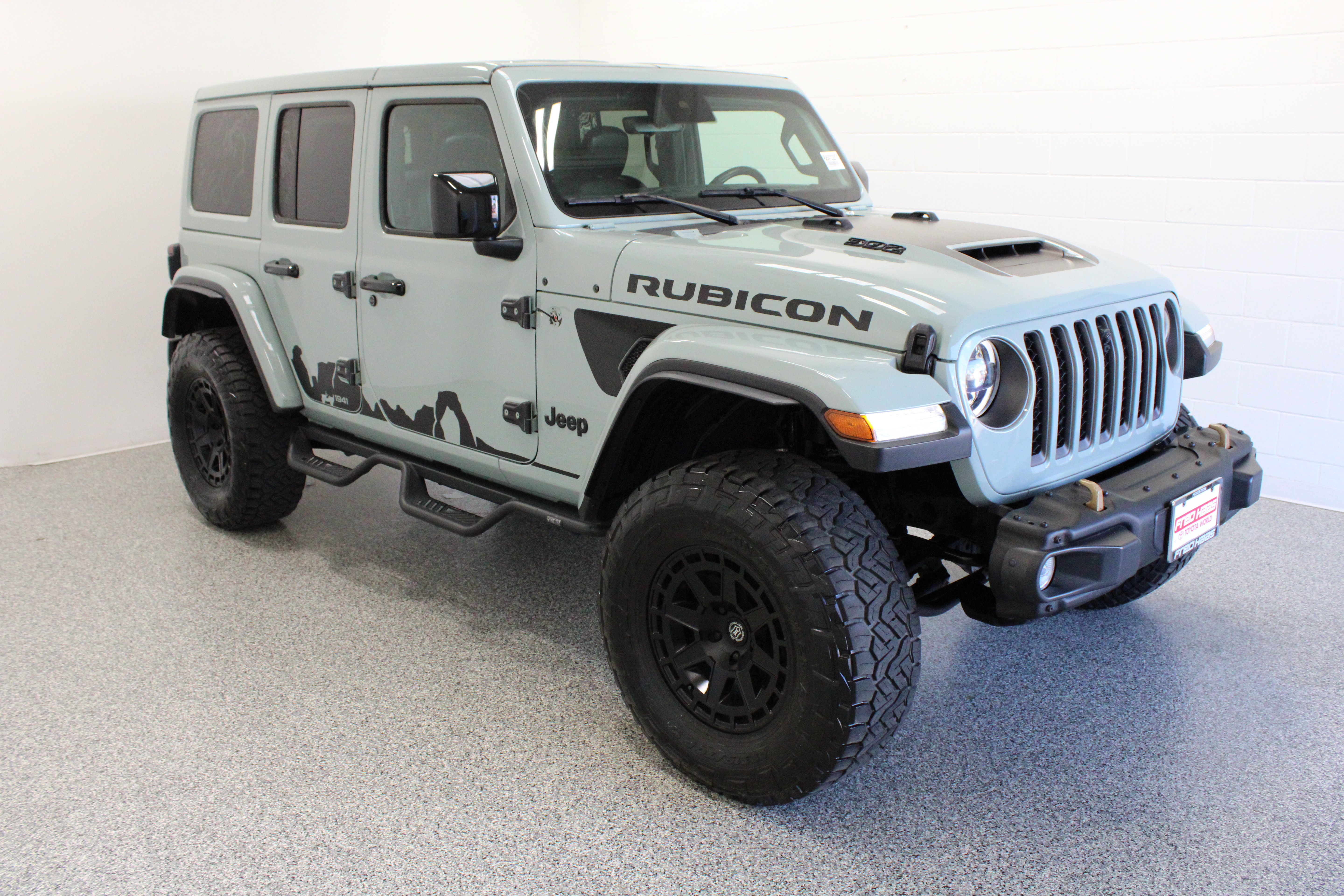 Used 2023 Jeep Wrangler Unlimited Rubicon 392 w/ Trailer Tow Package AWD/4WD image 4