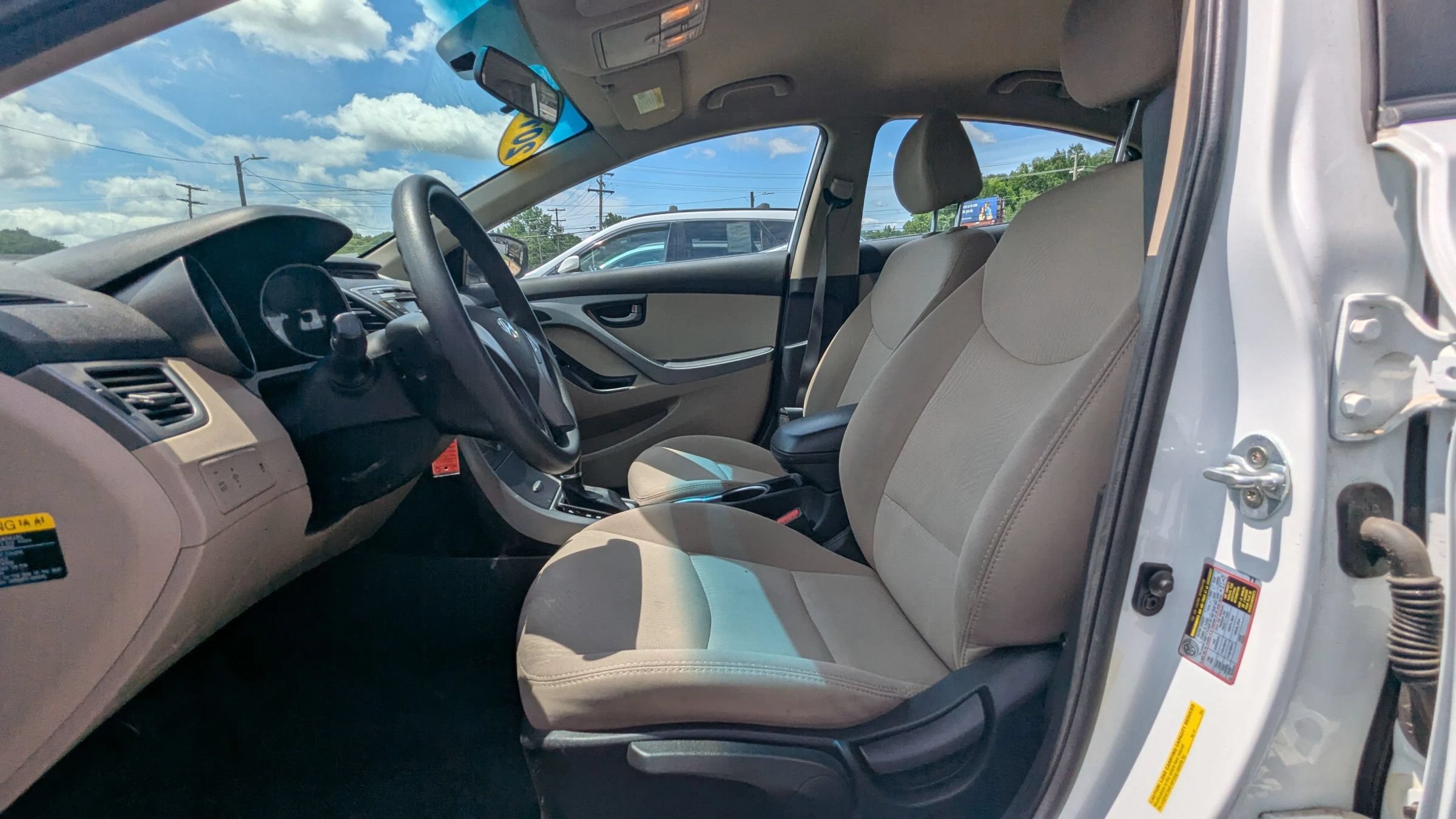 Used 2016 Hyundai Elantra SE FWD image 10