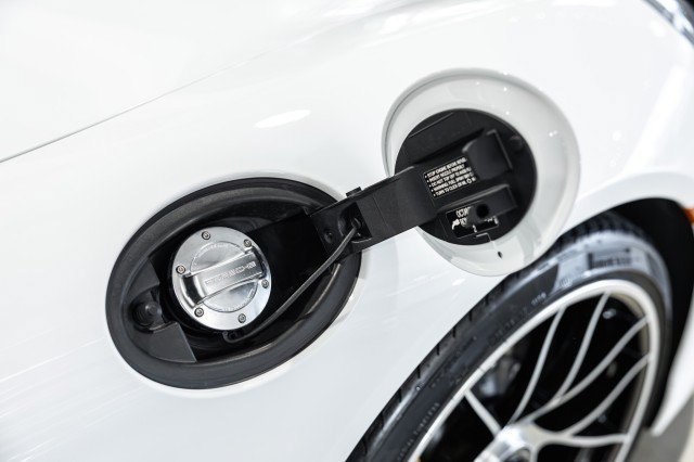 Used 2018 Porsche 911 Turbo S AWD/4WD image 32