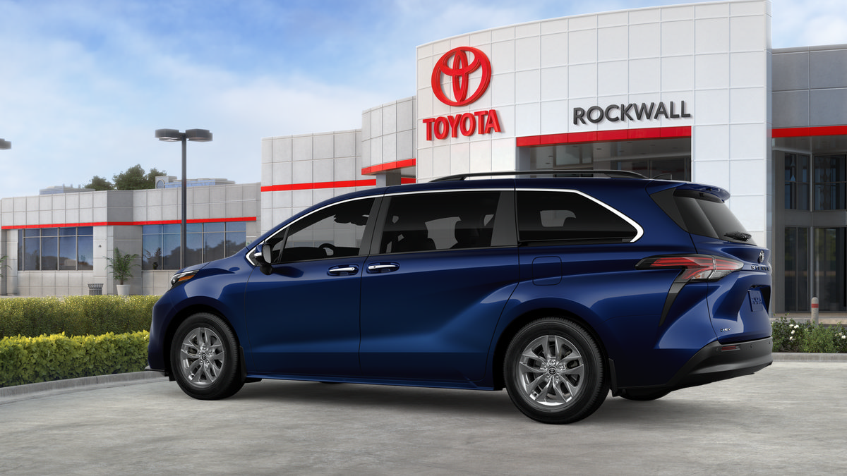 New 2026 Toyota Sienna XLE FWD image 41