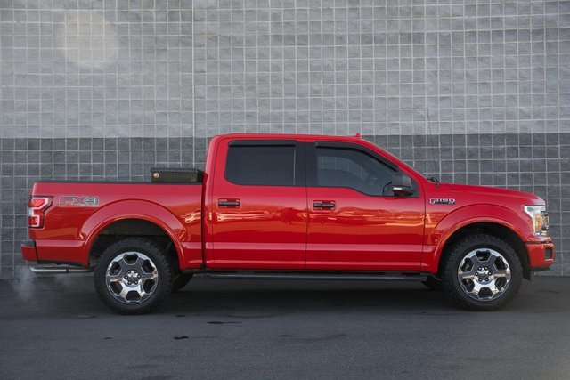 Used 2018 Ford F150 XLT w/ Equipment Group 302A Luxury image 4