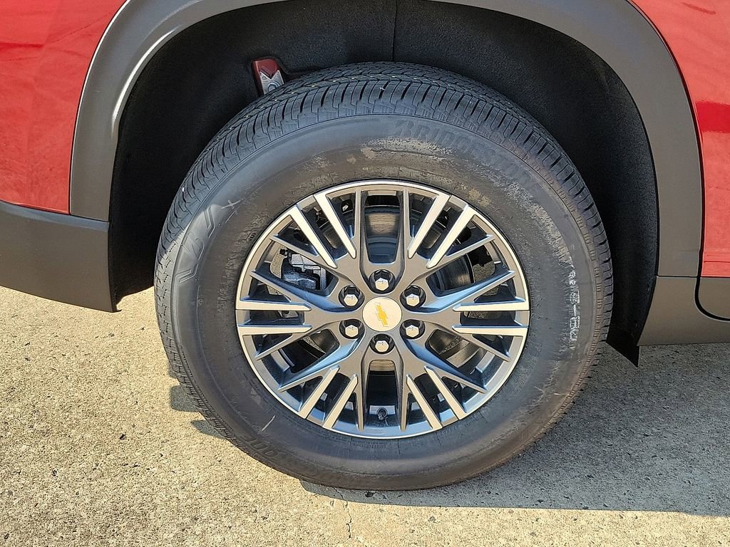 New 2026 Chevrolet Traverse LT w/ Driver Confidence Package image 7