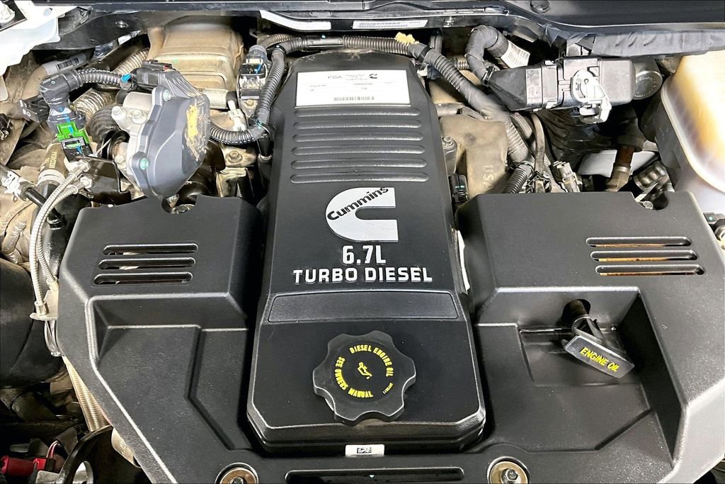 Used 2020 RAM 3500 Big Horn image 31