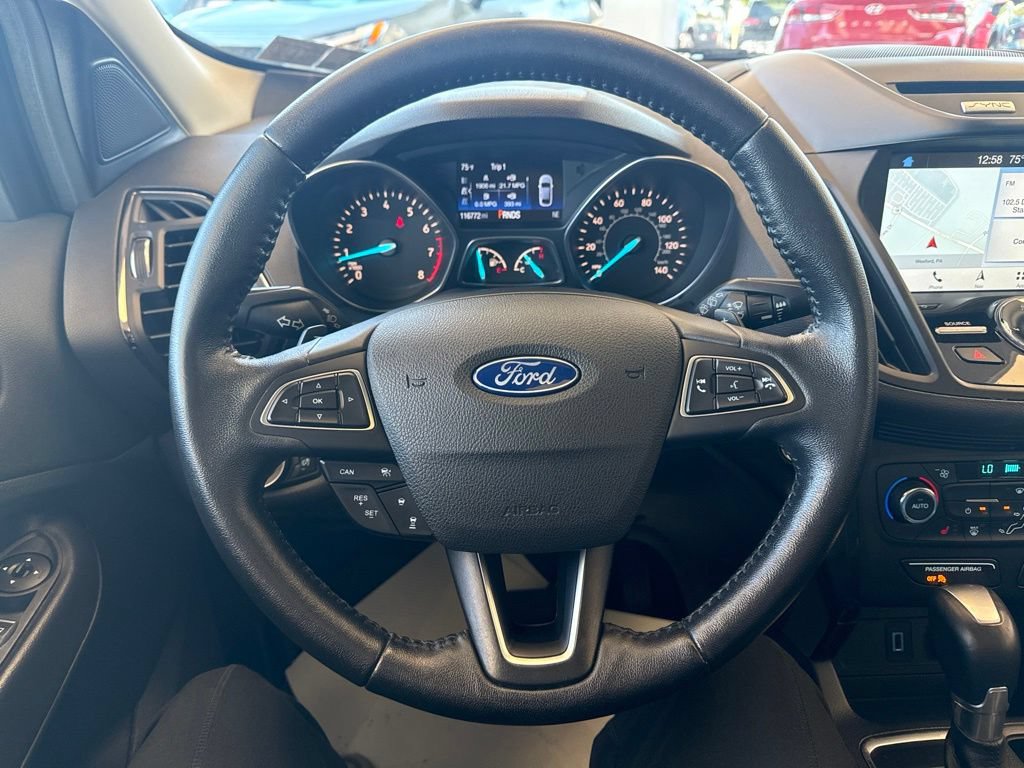 Used 2017 Ford Escape Titanium AWD/4WD image 17