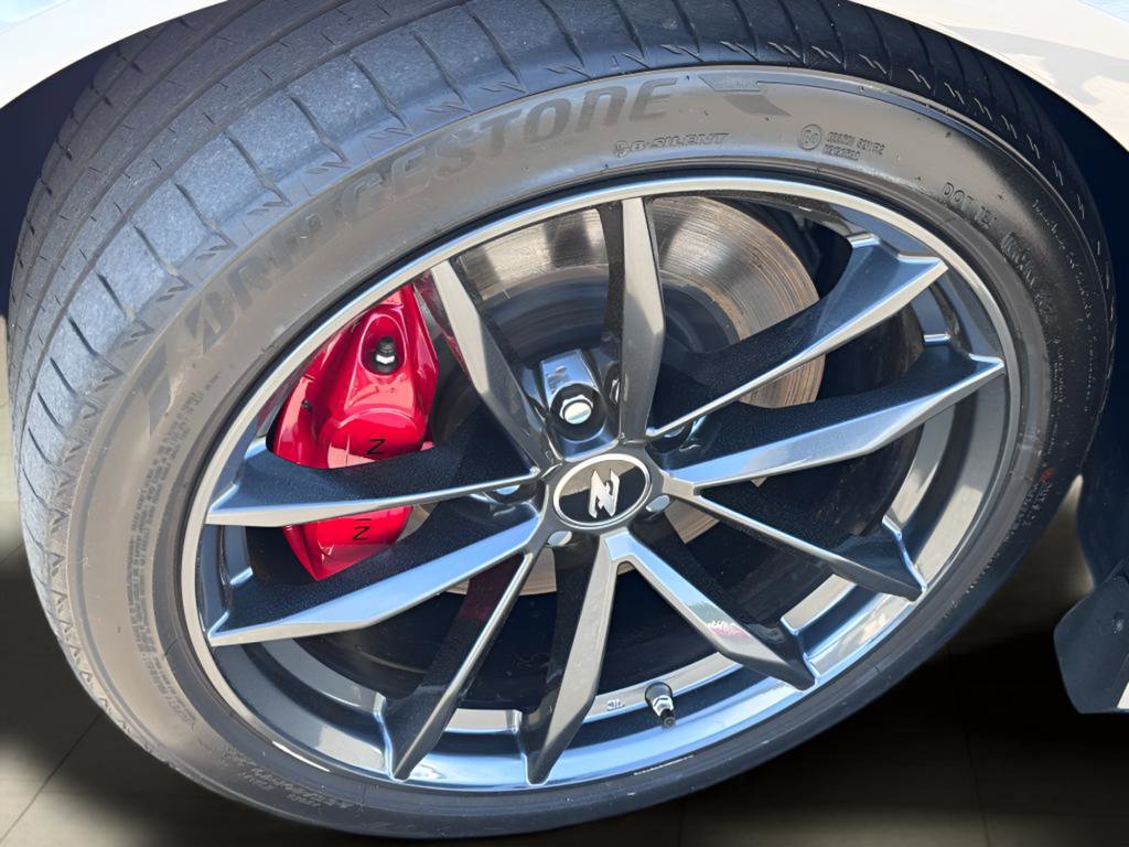 Used 2024 Nissan Z Performance w/ Floor Mat Package image 21