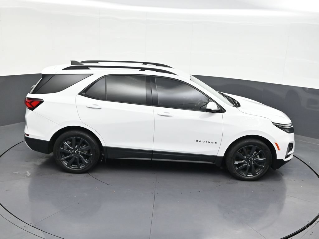 Used 2023 Chevrolet Equinox RS w/ RS Leather Package FWD image 20