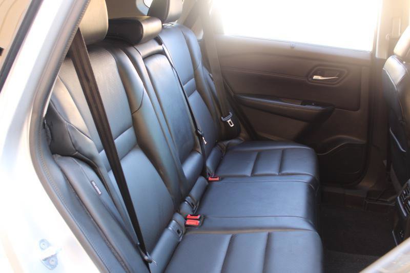 Used 2022 Nissan Rogue SV w/ SV Premium Package FWD image 13