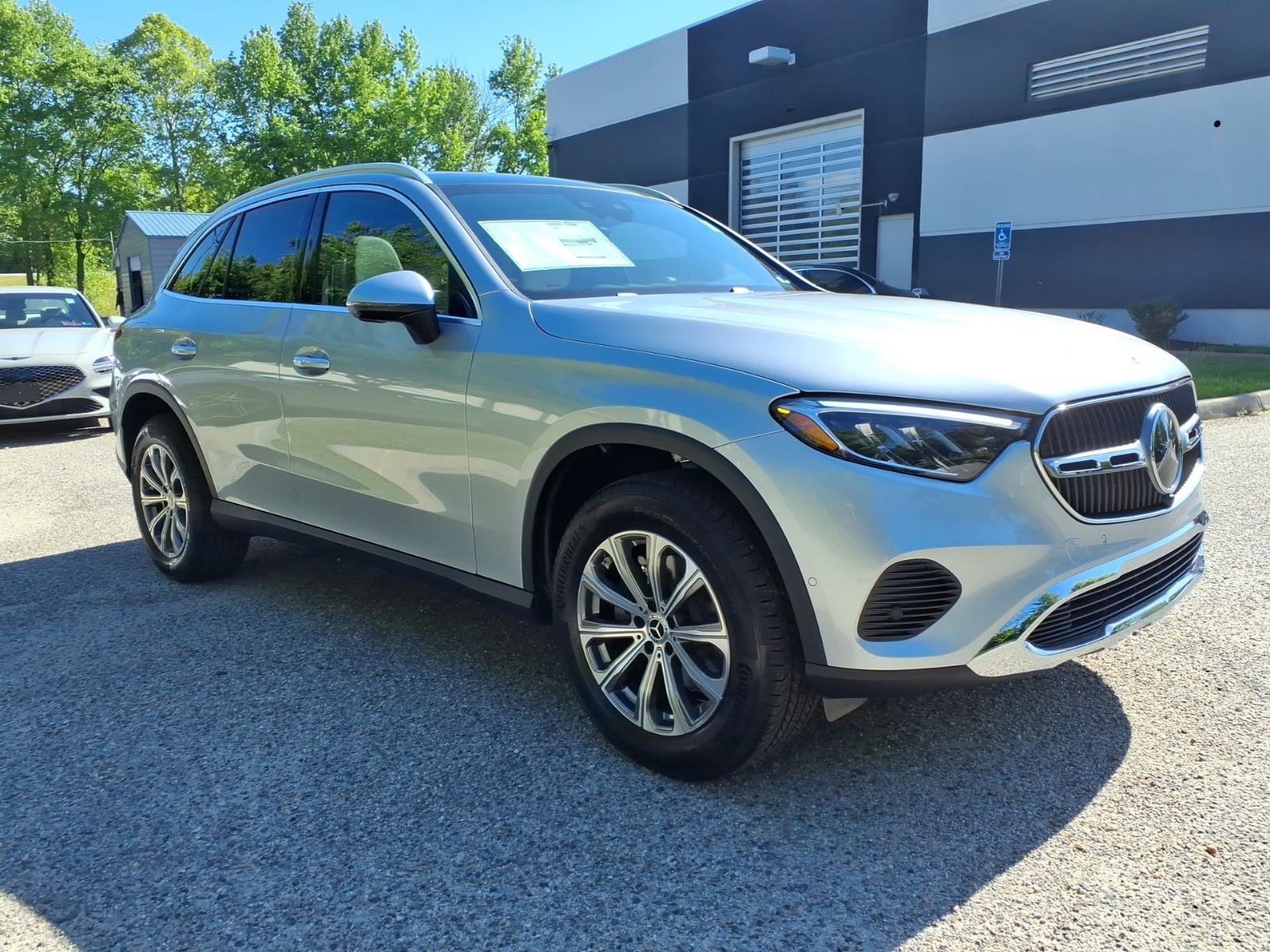 New 2026 Mercedes-Benz GLC 300 4MATIC image 4