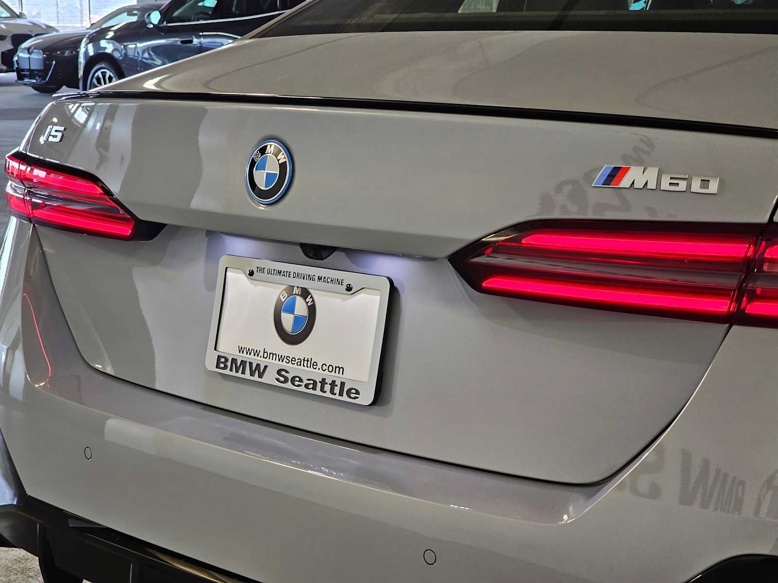 New 2026 BMW i5 M60 w/ Executive Package AWD/4WD image 7
