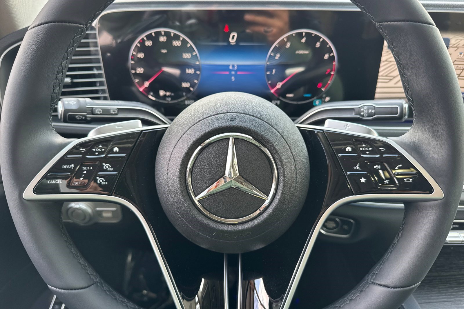 New 2026 Mercedes-Benz GLB 250 image 17