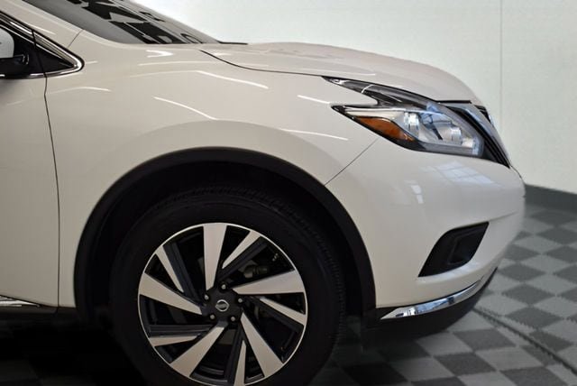 Used 2017 Nissan Murano Platinum w/ Platinum Technology Package AWD/4WD image 13