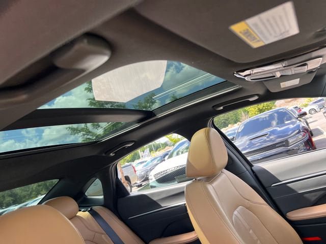 Used 2020 Hyundai Sonata Limited FWD image 35