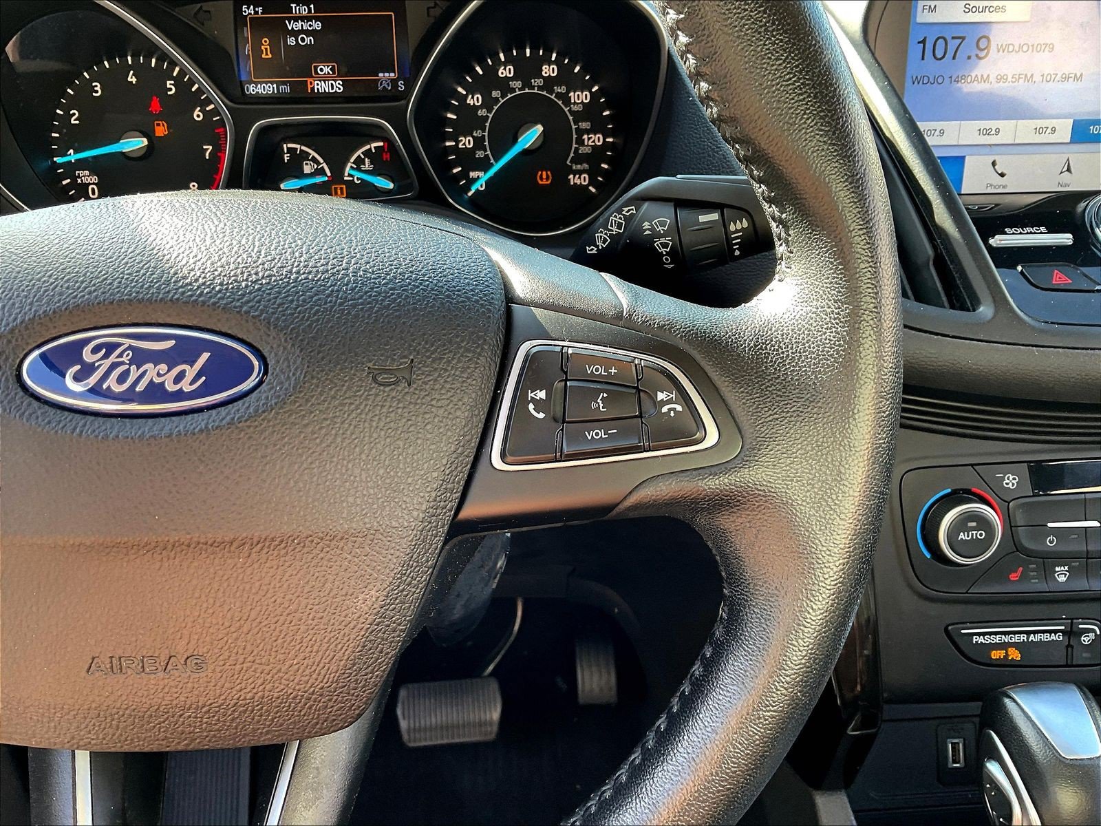Used 2019 Ford Escape Titanium AWD/4WD image 13