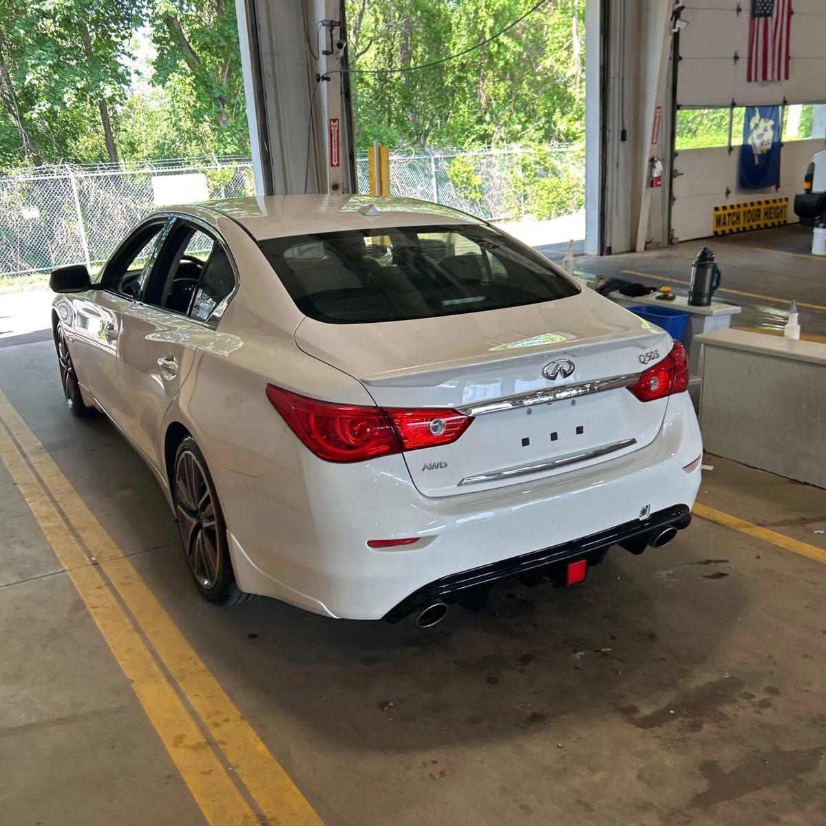 Used 2017 INFINITI Q50 Sport AWD/4WD image 3