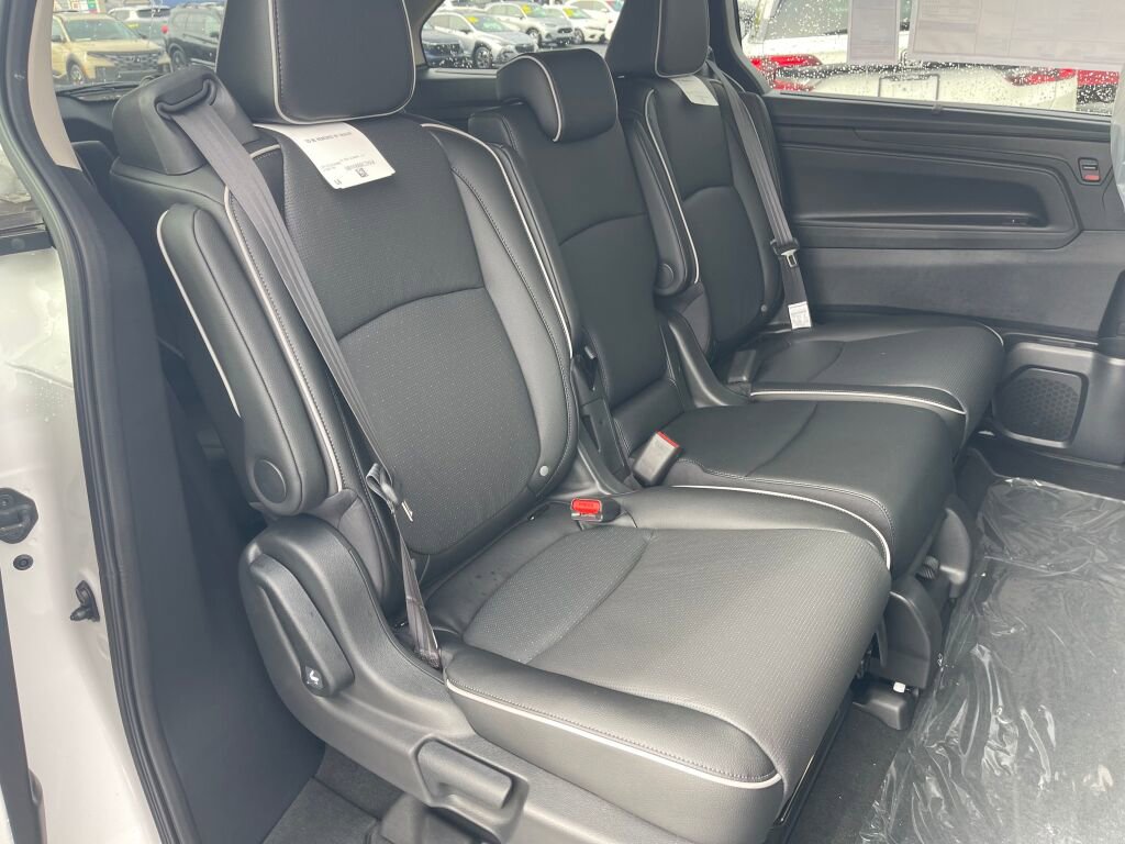 New 2026 Honda Odyssey Elite image 23