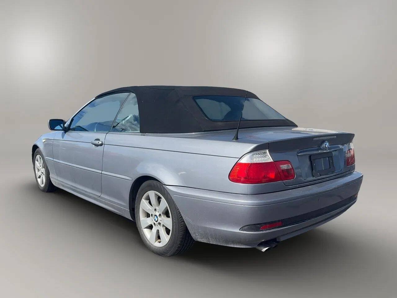 Used 2005 BMW 325Ci Convertible RWD image 4