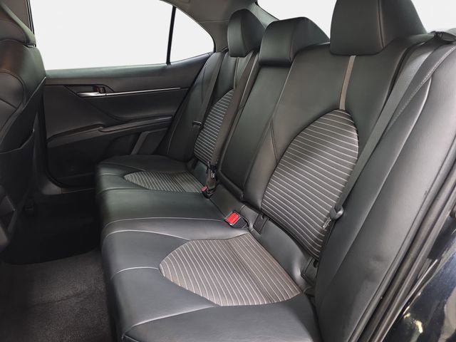 Used 2021 Toyota Camry SE FWD image 13