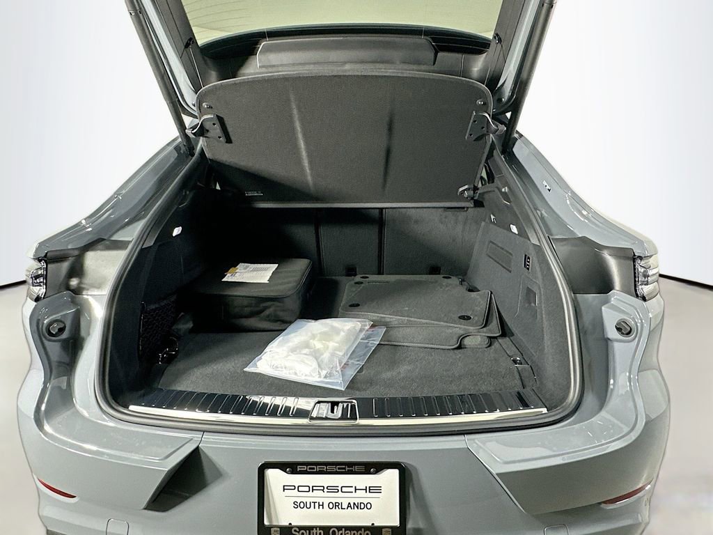 Certified 2026 Porsche Cayenne S image 28