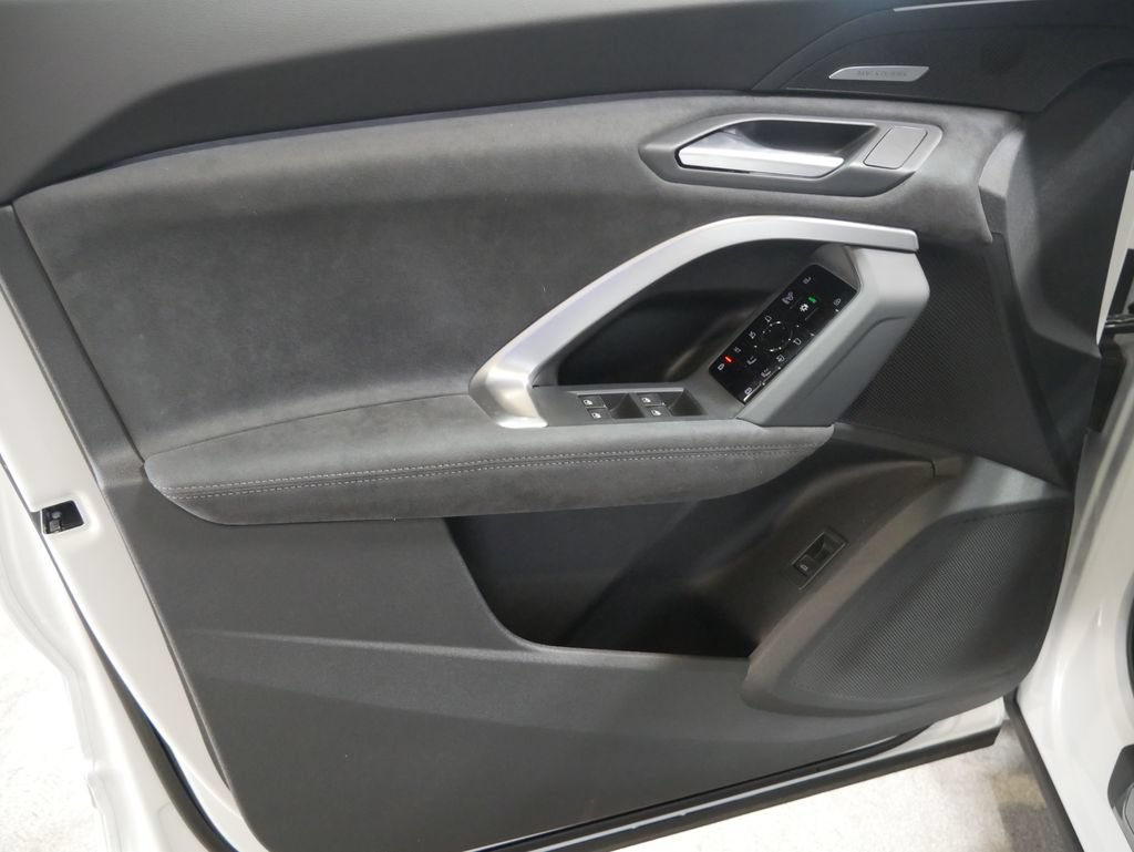 New 2026 Audi SQ5 Premium Plus AWD/4WD image 15