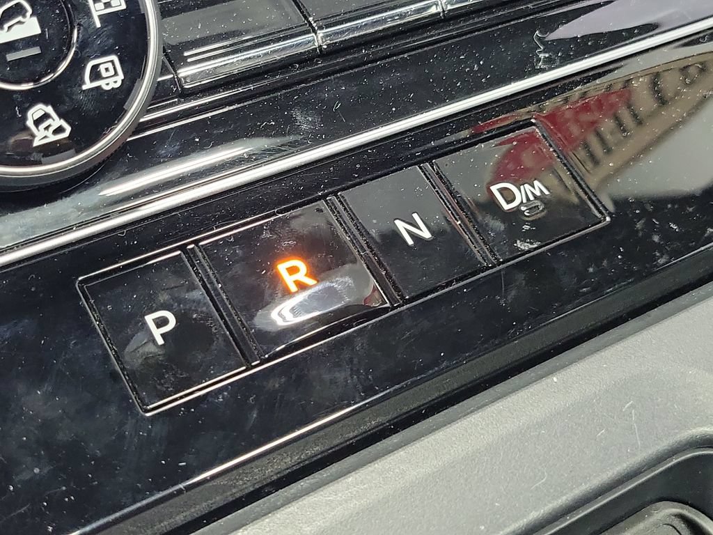 Used 2025 Nissan Armada Platinum AWD/4WD image 35