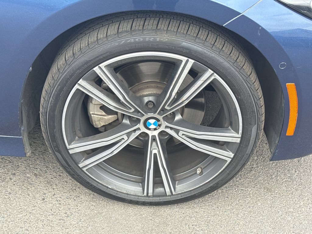 Certified 2023 BMW 330i Sedan w/ Premium Package RWD image 7