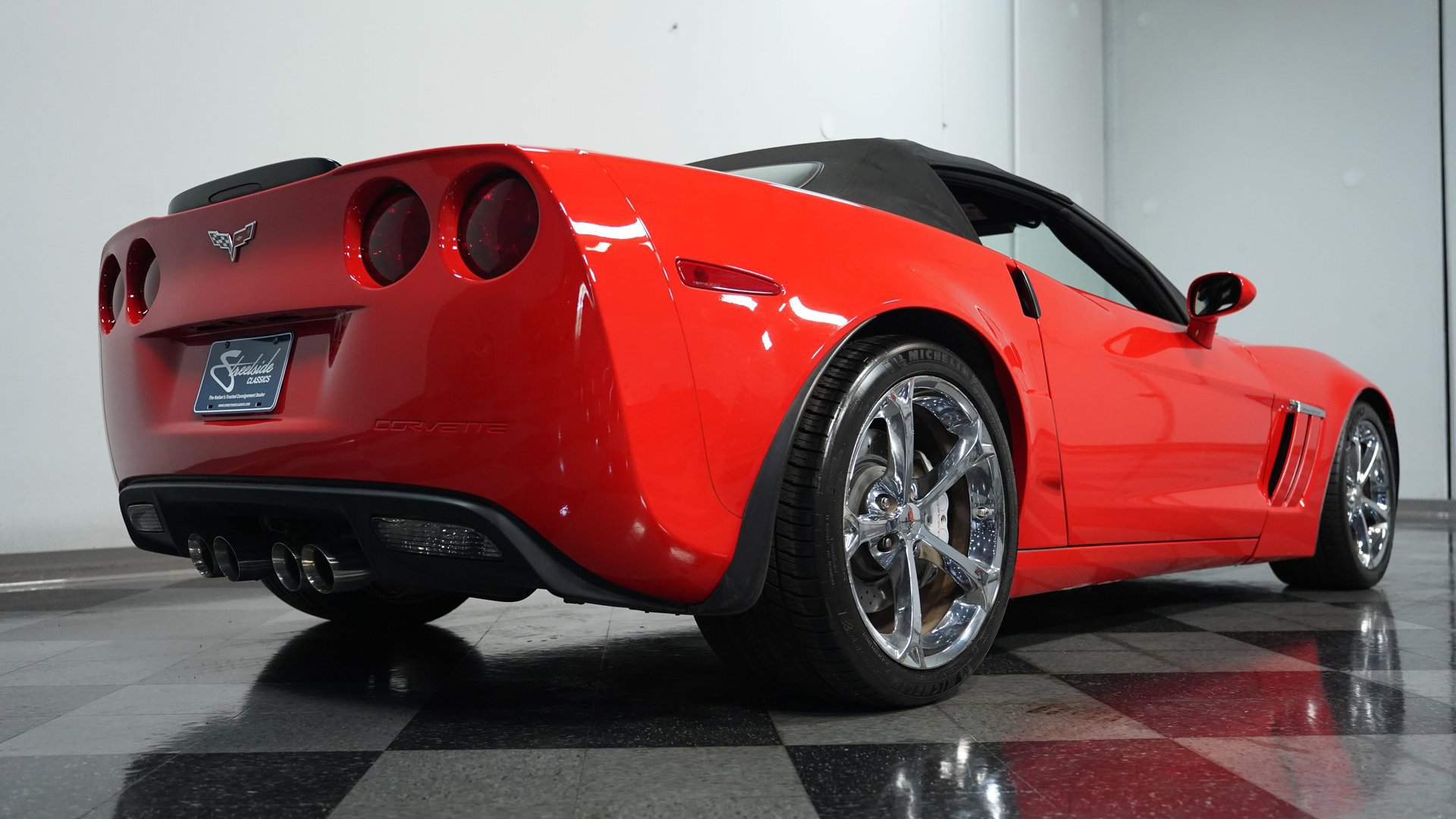 Used 2010 Chevrolet Corvette Grand Sport w/ Preferred Equipment Group image 23
