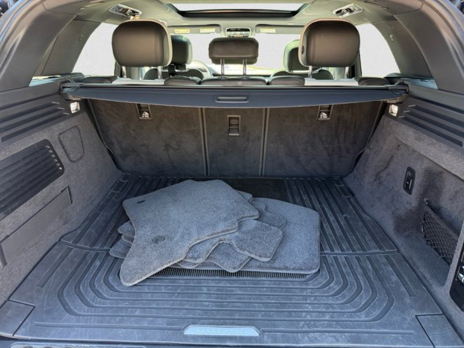 Certified 2025 Land Rover Range Rover Sport Dynamic SE AWD/4WD image 19