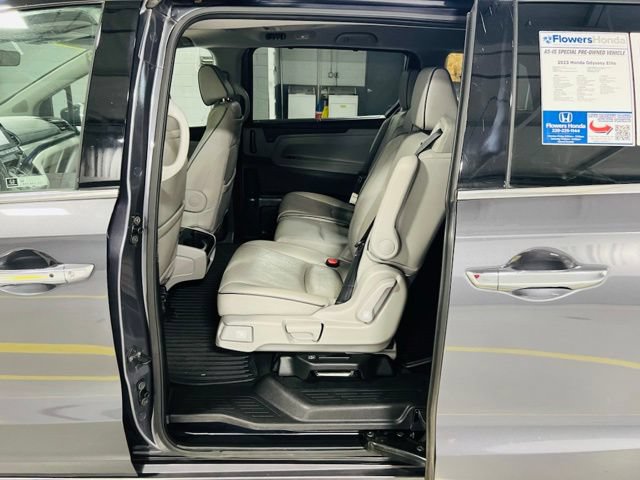 Used 2023 Honda Odyssey Elite image 31