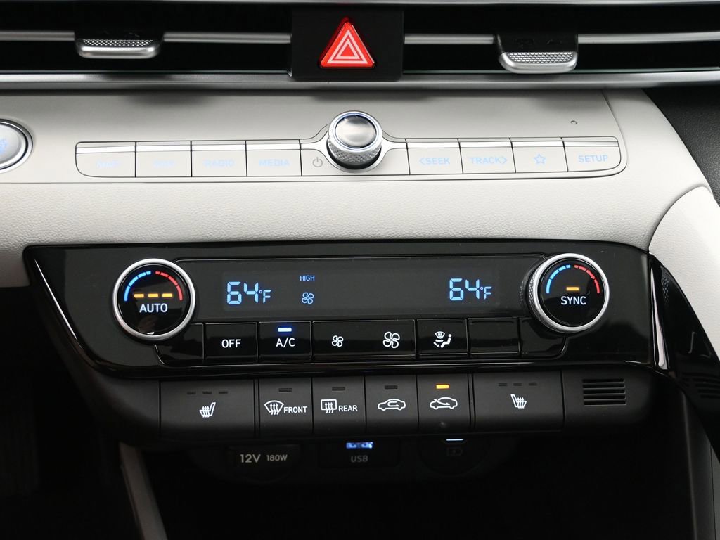 New 2025 Hyundai Elantra Limited image 19