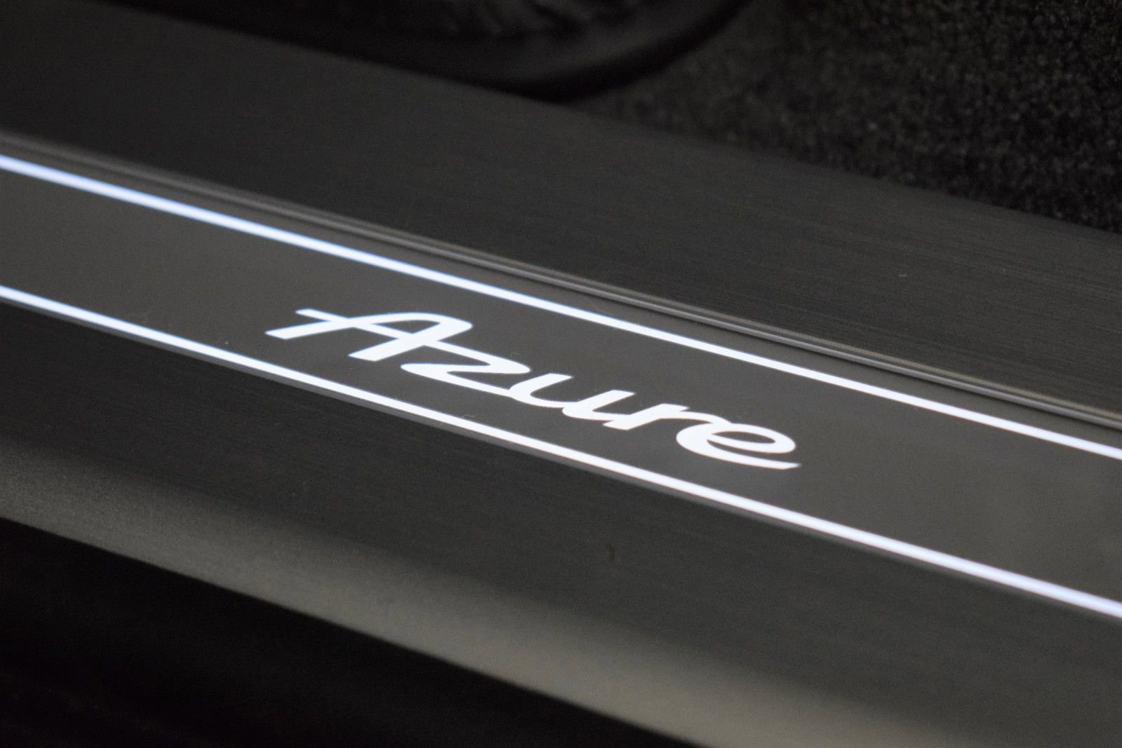 New 2024 Bentley Bentayga Extended Wheelbase image 48