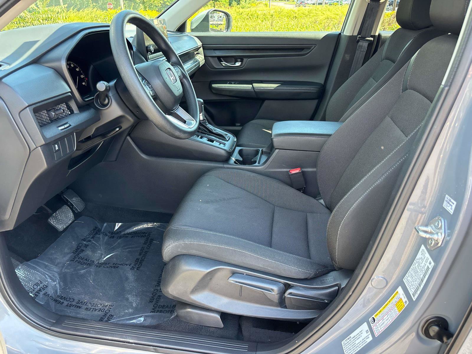 Used 2025 Honda CR-V LX image 10