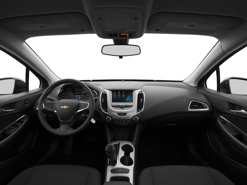 Used 2017 Chevrolet Cruze LS FWD image 6