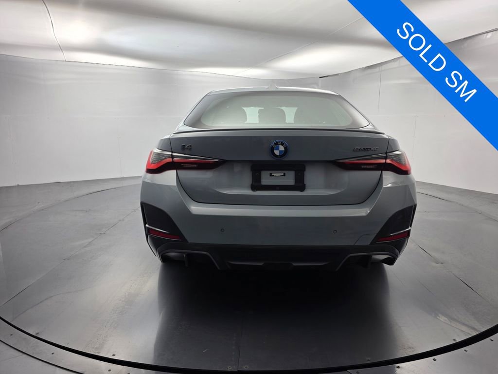 Used 2022 BMW i4 eDrive40 w/ M Sport Package RWD image 5