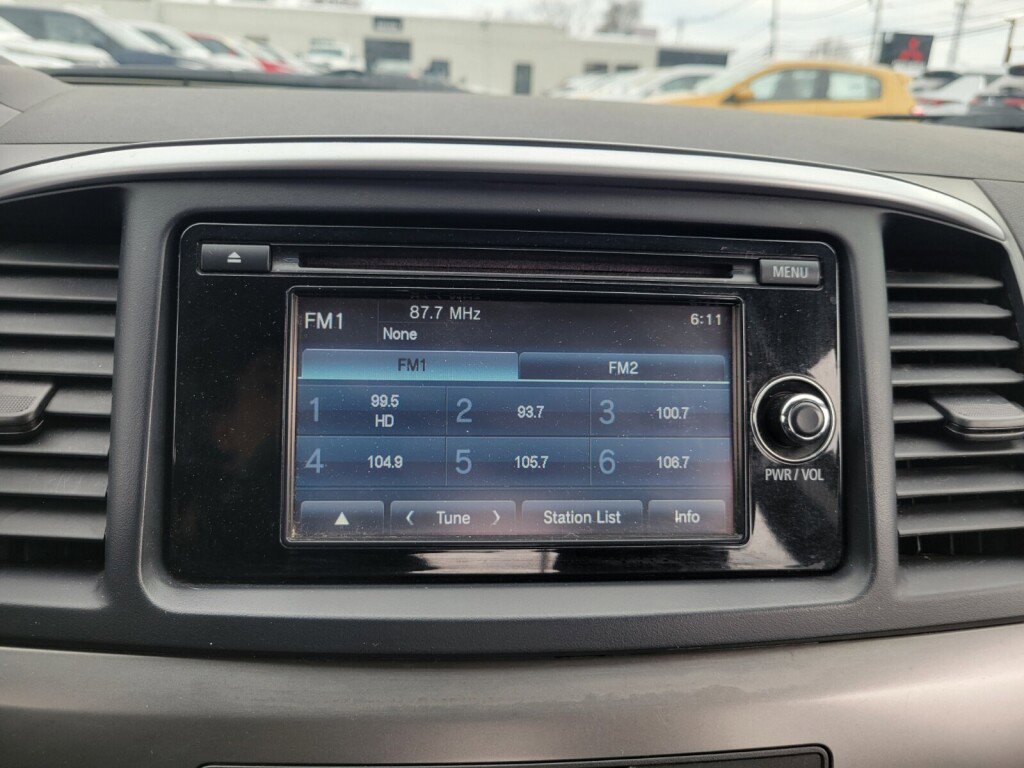 Used 2014 Mitsubishi Lancer SE image 17