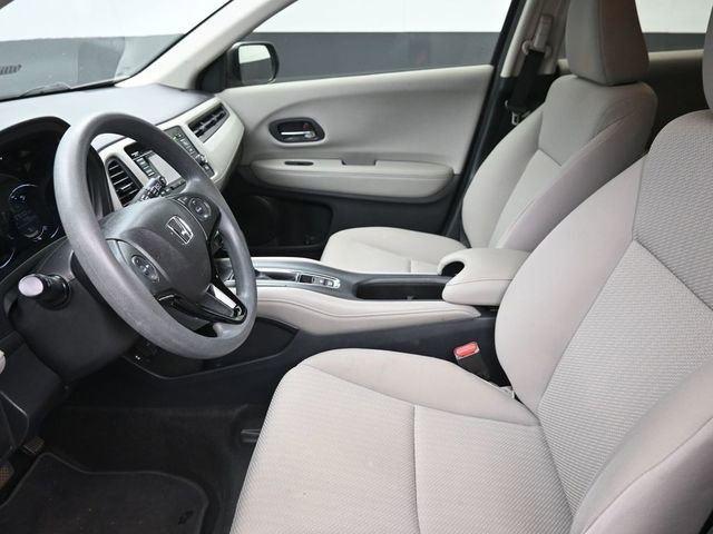 Used 2017 Honda HR-V LX image 16
