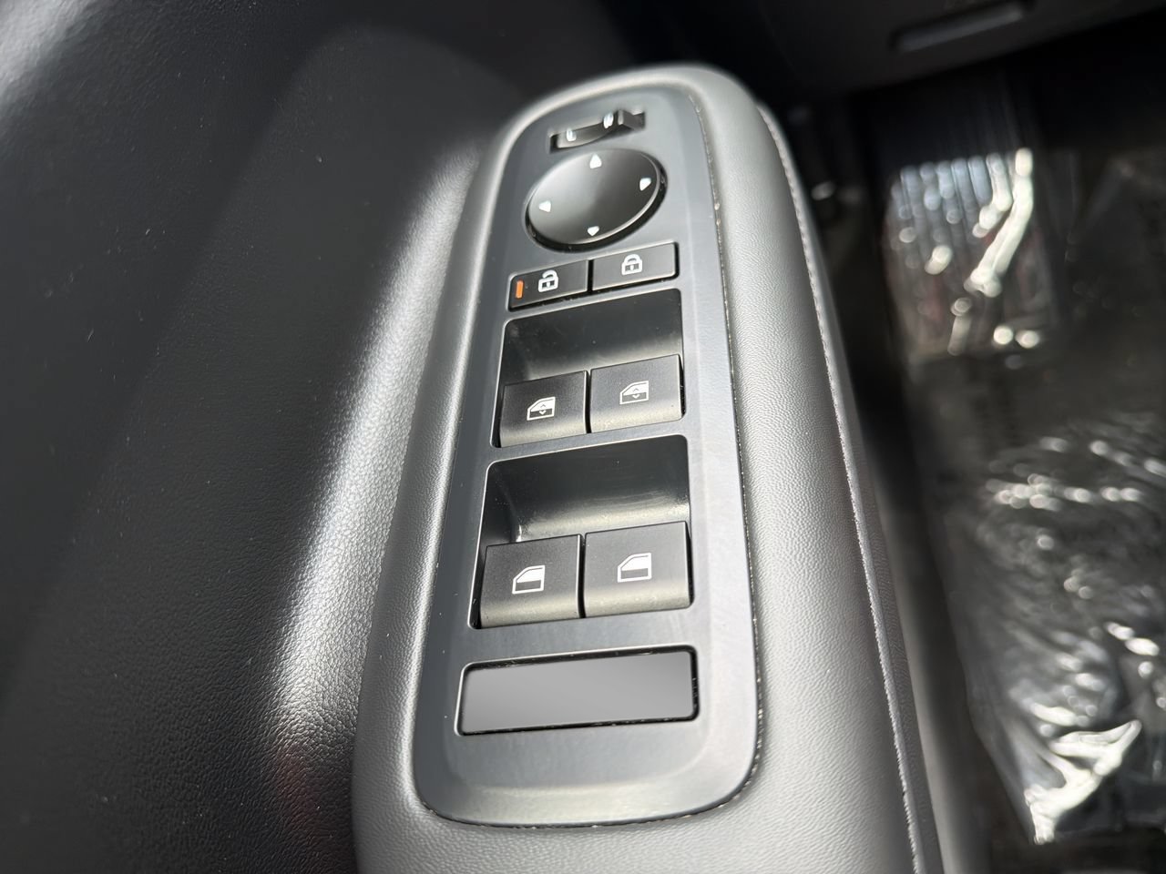 Used 2025 Hyundai Santa Fe SEL FWD image 19